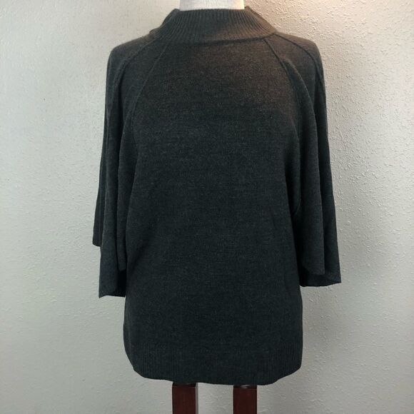 NWT Larry Levine Charcoal Gray Sweater Top Size L - Picture 1 of 8
